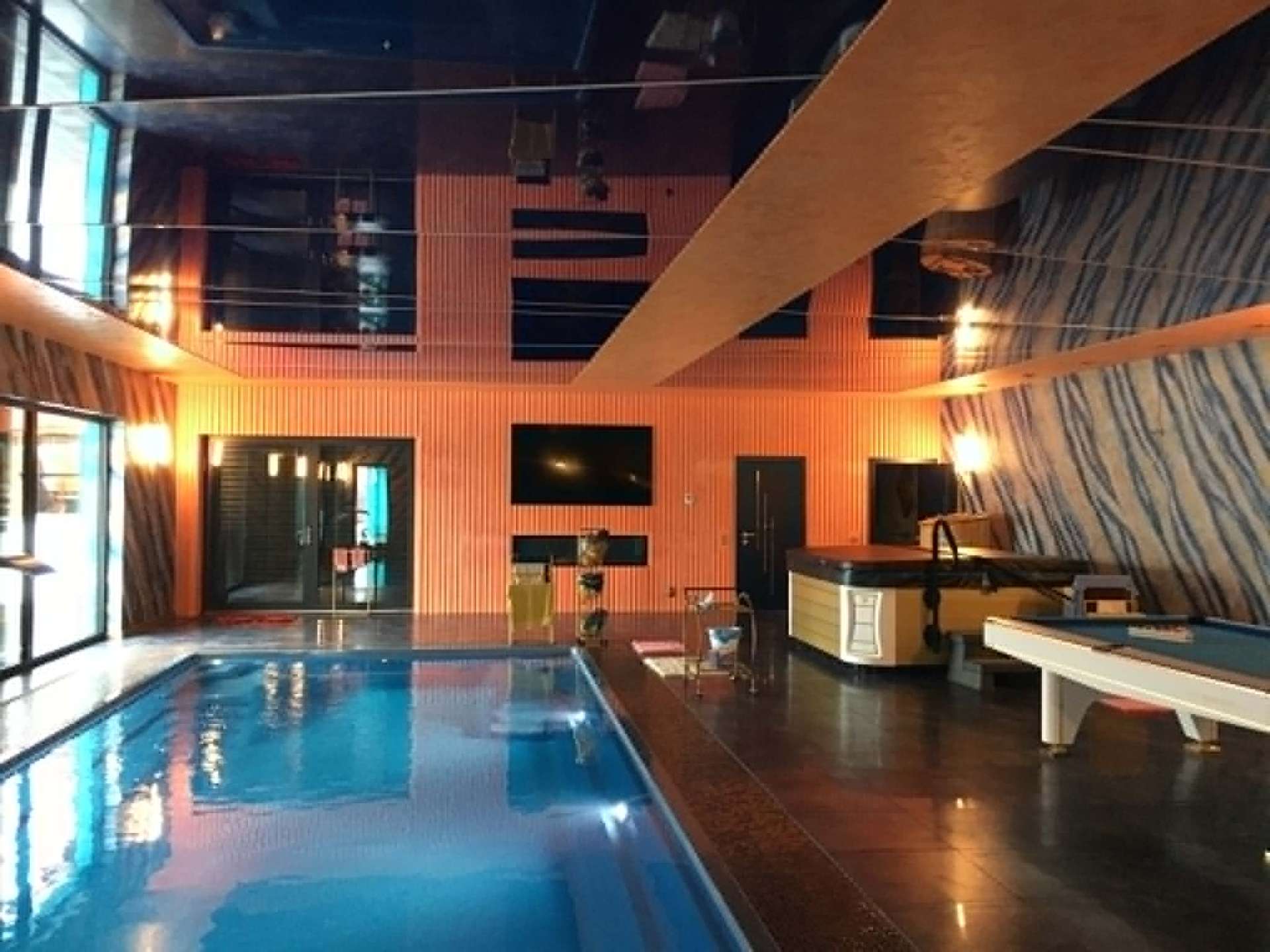 Strefa SPA · Basen wewnętrzny