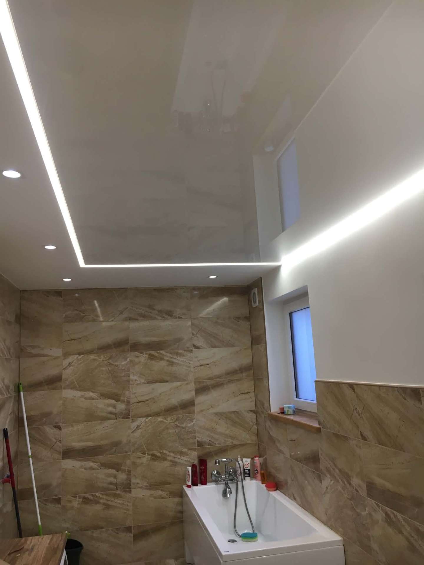Łazienka · Dwupoziomowy z LED
